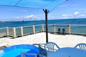 Cottage (Oceanfront ,2 bed room+tatami room) | Vista balcone