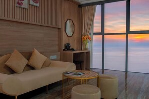 Room - Emerald Bay Hotel & Spa Nha Trang (Nha Trang)
