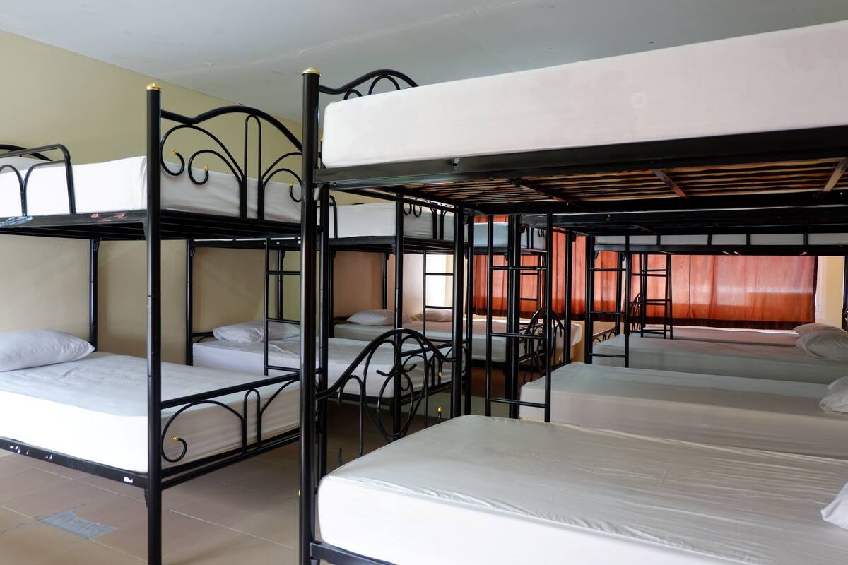 14-Bed Mixed Dormitory | Rollaway beds, free WiFi, bed sheets