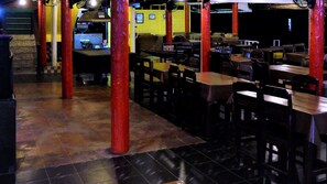 Breakfast, lunch and dinner served  - Jaya Hostel - Adults Only (Ko Pha-ngan)