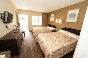 Standard Room, 2 Double Beds, Non Smoking | 1 bedroom, free WiFi, bed sheets