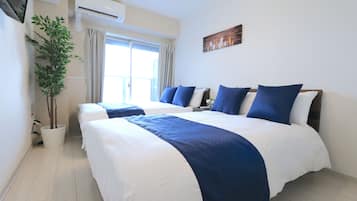 Standard Double Room (SS43) | Meja, seterika/papan seterika, Wi-fi percuma