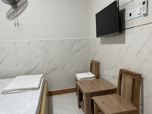 Habitación doble de uso individual | Minibar y wifi gratis