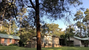 Unclassified image, 5 of 12, button - Emerald Creek Cottages (Emerald)