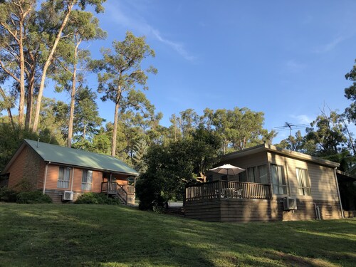 Emerald Creek Cottages