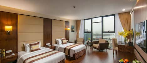 Minibar, in-room safe, desk, blackout curtains