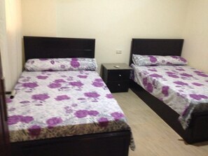 Apartamento, 2 quartos, vista para a montanha | 3 quartos, roupas de cama antialérgicas, edredons de pluma