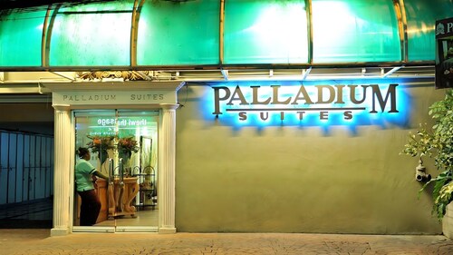 Palladium Suites Hotel