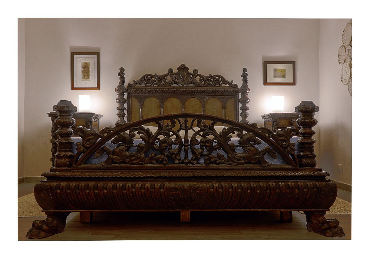 Luxury Room (Montevergini) | Free WiFi, bed sheets