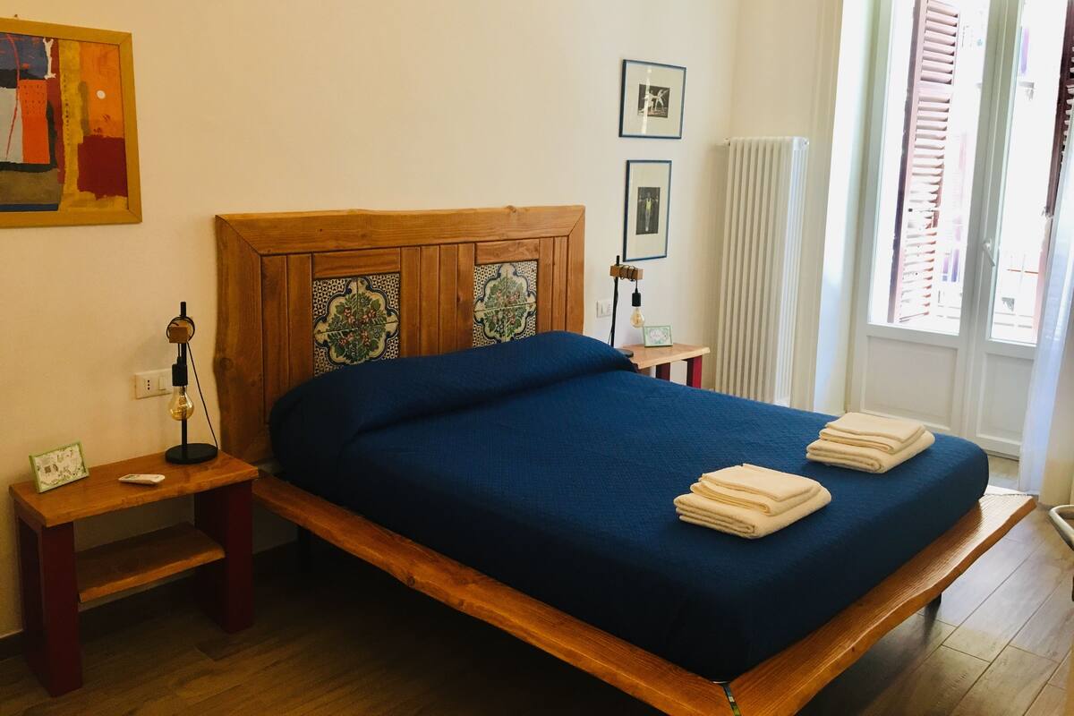 Double Room (Kalsa) | Free WiFi, bed sheets