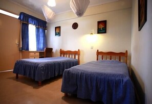 Free WiFi, bed sheets