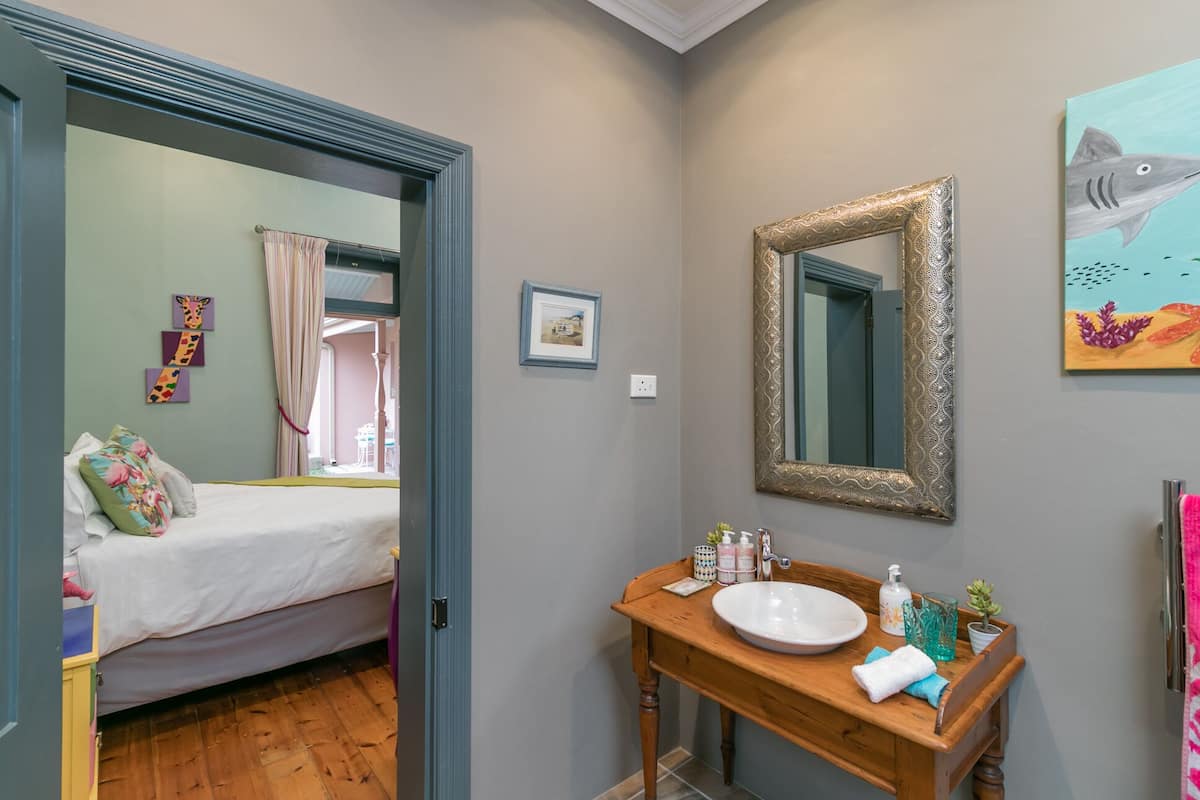 Design Room (Quirky) | 2 bedrooms, hypo-allergenic bedding, in-room safe