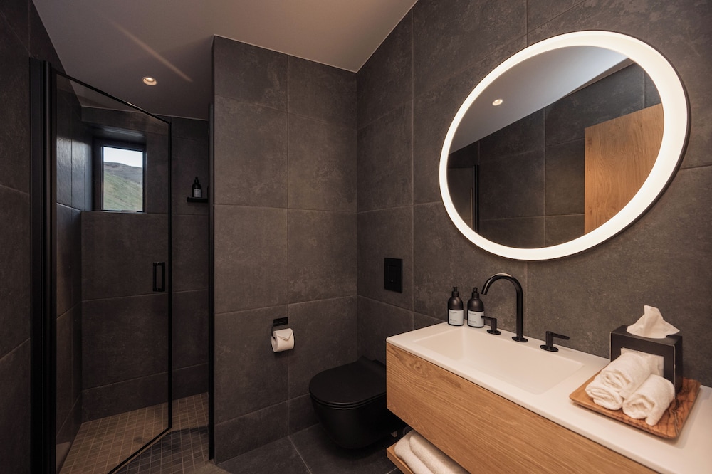 Highland Base at Kerlingarfjöll by null