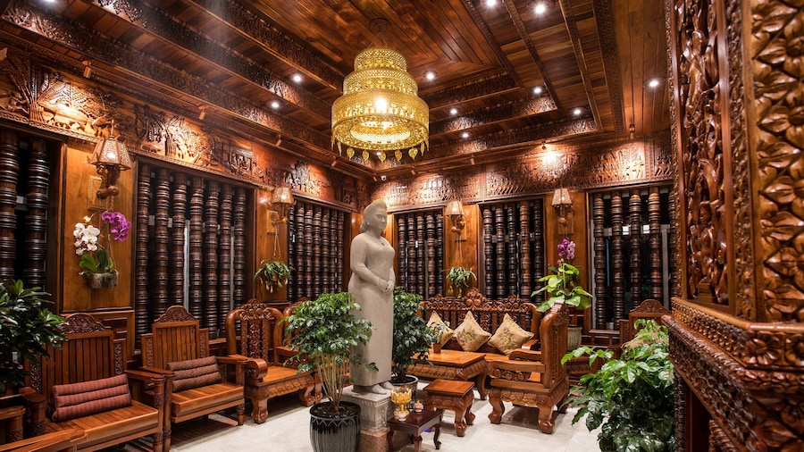Okay Palace Hotel