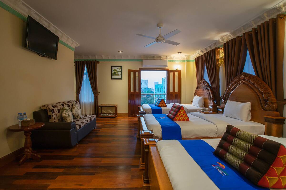 Deluxe Triple Room | 이집트산 면 시트, 고급 침구, 미니바, 객실 내 금고