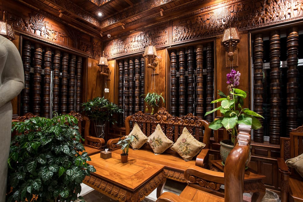 Okay Palace Hotel