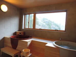 Deluxe Japanese-Western Style Suite, Private Bathroom