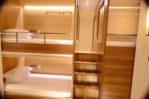 Shared Dormitory, Men only | Desk, blackout drapes, iron/ironing board, free WiFi