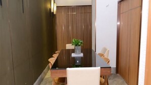 Interior - Shenzhen Port Apartment (Shenzhen)