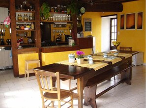 Bao gồm bữa sáng kiểu Âu hàng ngày 