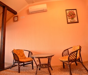 Twin Room, 2 Twin Beds, Non Smoking | Blackout drapes, iron/ironing board, free WiFi, bed sheets