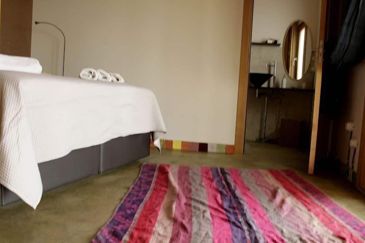 Classic Apartment, 2 Bedrooms (Ulivi) | Free cots/infant beds, free WiFi, bed sheets, wheelchair access