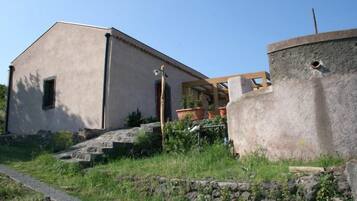 Grill-/Picknickplatz