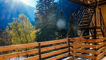 Junior Suite, Balcony | View from room