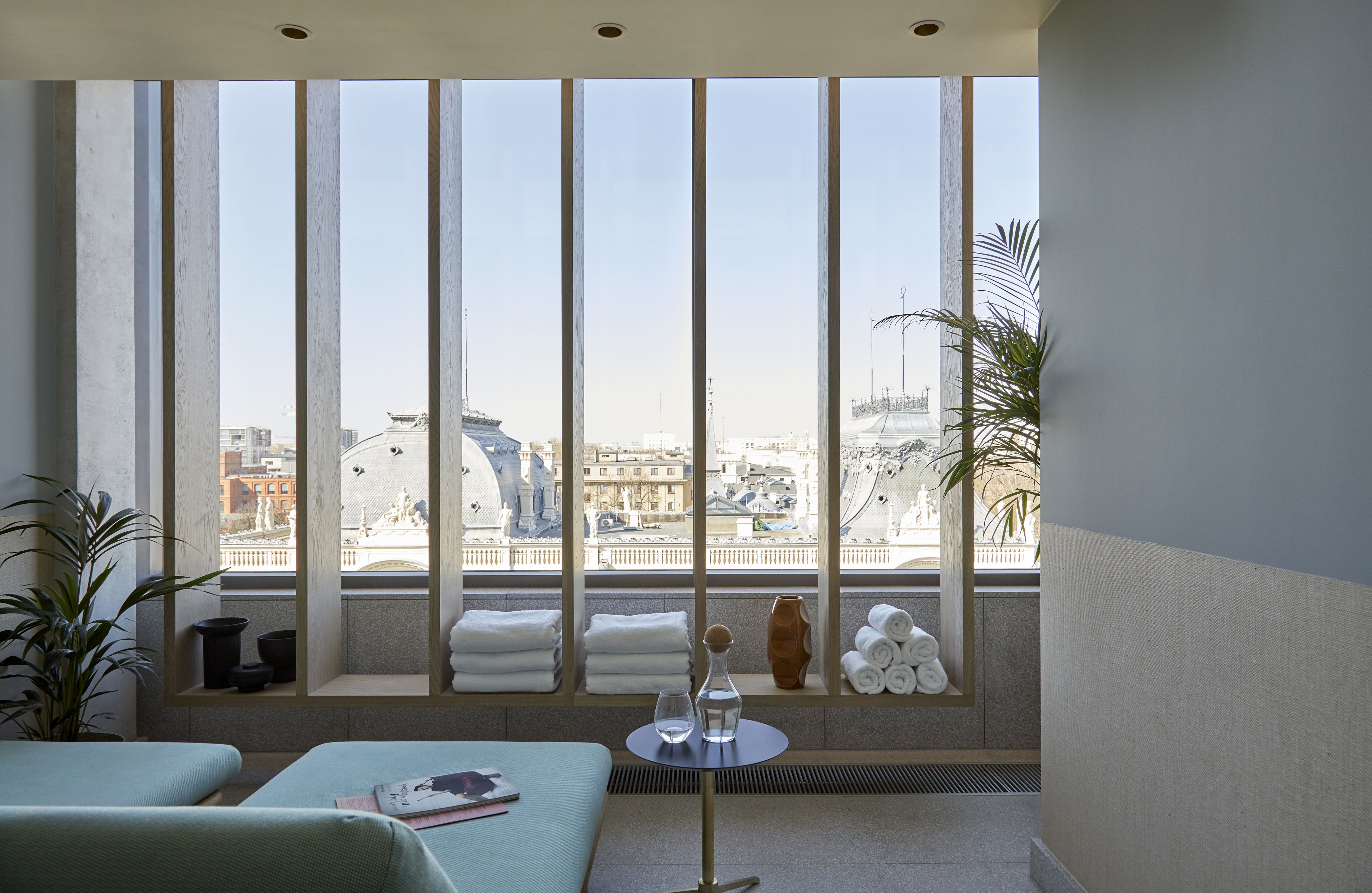 couples treatment room(s), sauna, steam room, body treatments