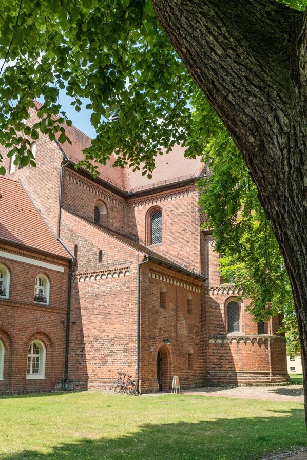 Property grounds - Hotel Markgraf (Kloster Lehnin)