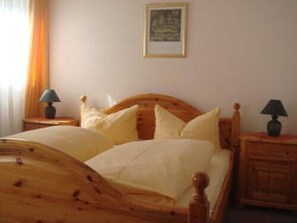 Doppelzimmer | Schreibtisch, kostenloses WLAN