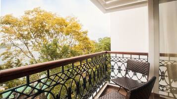 Deluxe Room | Balcony view
