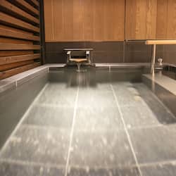 KOMOREBI Stylish Suite Twin | Deep soaking bathtub