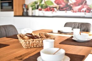 Apartment, Multiple Beds, Mountain View | Living area | Smart TV - Haus Alpenblick (Schroecken)