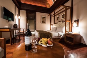 Minibar, coffre-fort, bureau, système d’insonorisation