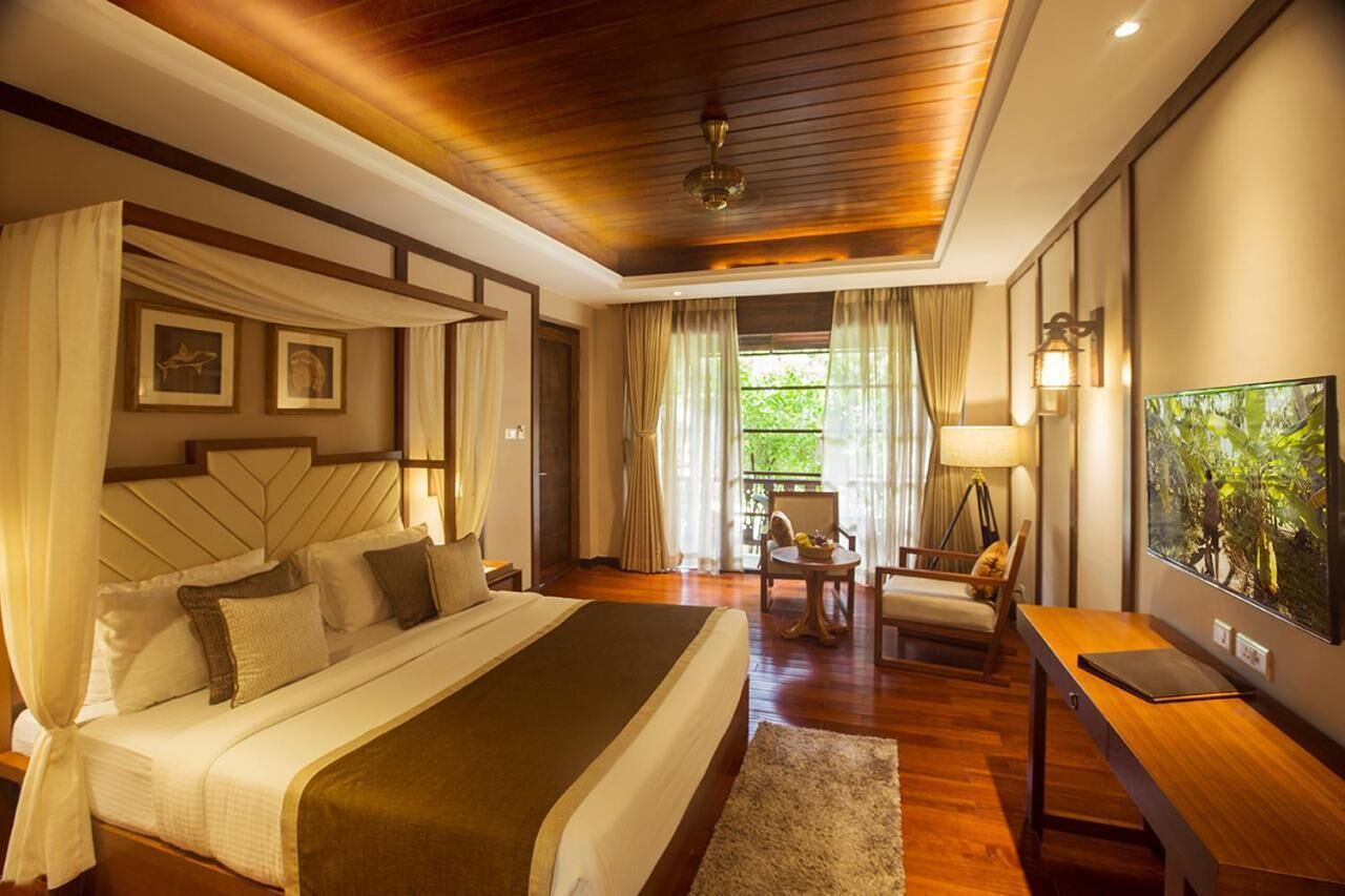 Minibar, in-room safe, desk, soundproofing