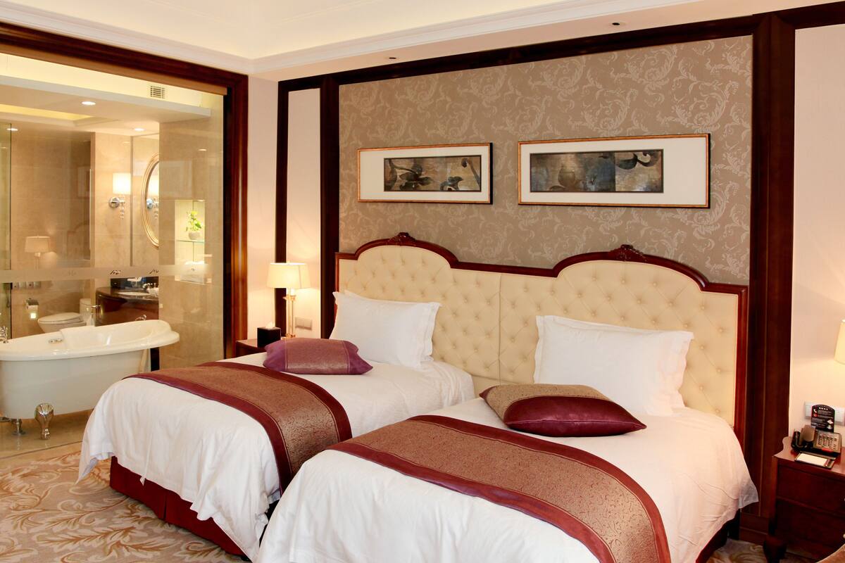 Blackout curtains, free WiFi, bed sheets