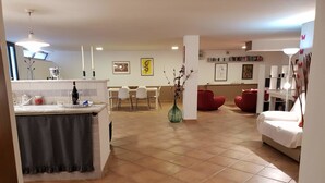 Immagine non classificata, 3 di 23, pulsante