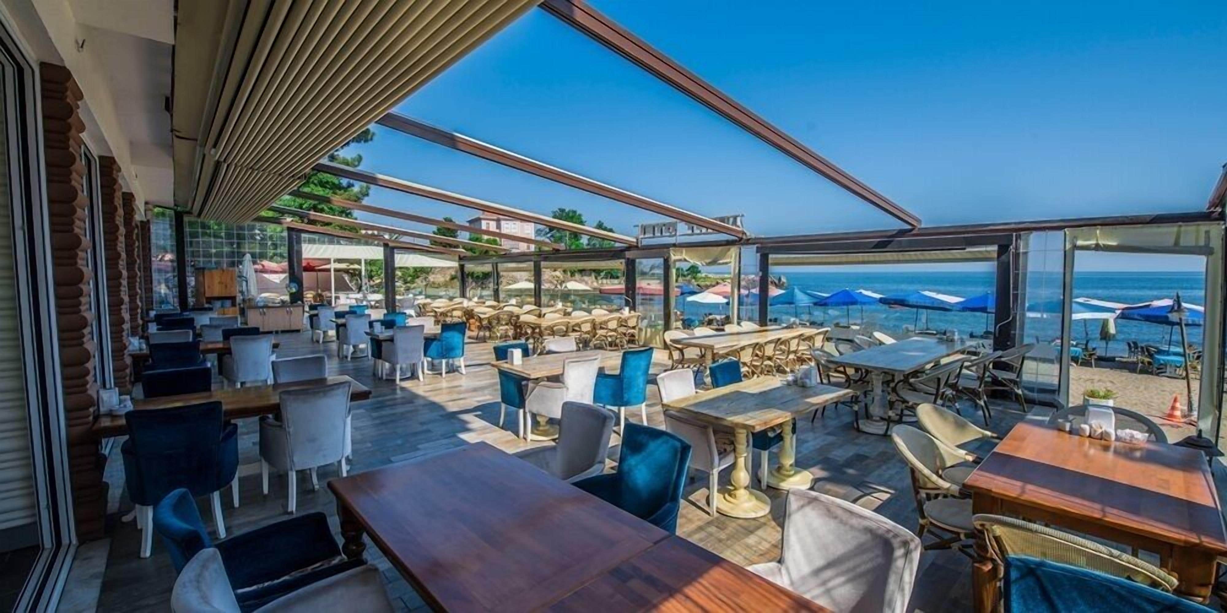 Se sirven desayunos, comidas y cenas 