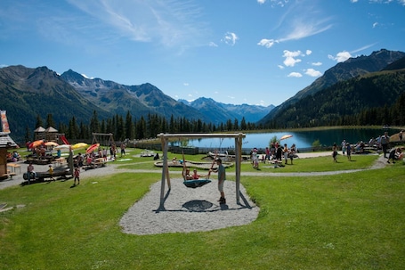 Property grounds. Hotel Edelweiss Schlössl