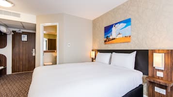 Desk, iron/ironing board, free WiFi, bed sheets