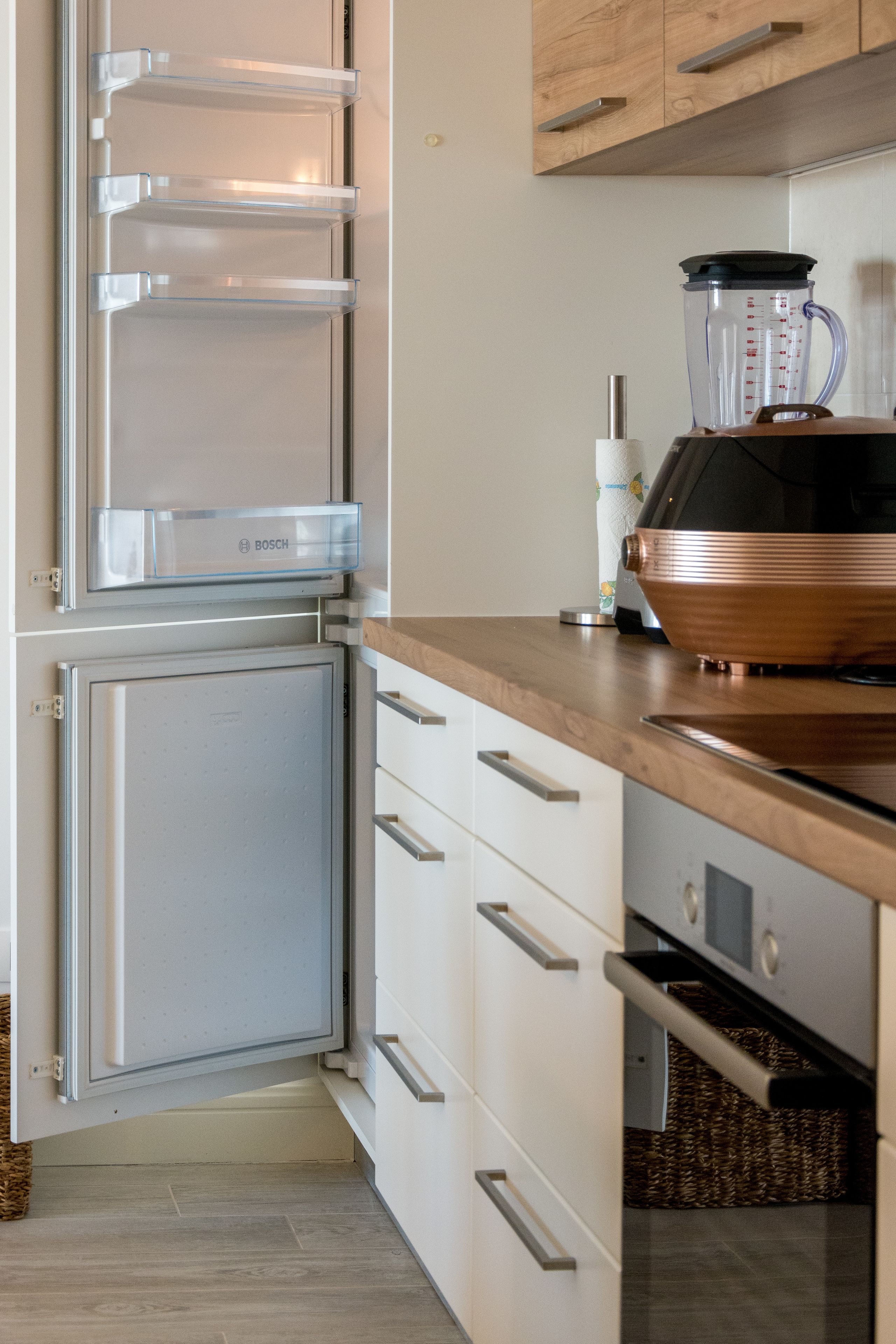 apartment | private kitchen | full-sized fridge, oven, stovetop, dishwasher