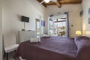 Vila, vários quartos (26 people) | 11 quartos, ferros/tábuas de passar roupa, berços grátis
