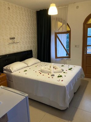 Desk, free WiFi - Sincer Otel (Kusadasi)