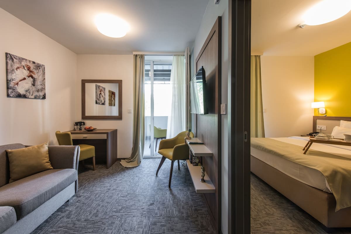 Suite, 1 Bedroom, Terrace | View from room