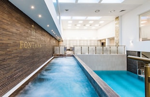 2 piscinas techadas