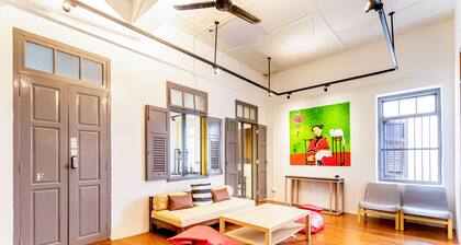 Yu Cafe Hostel