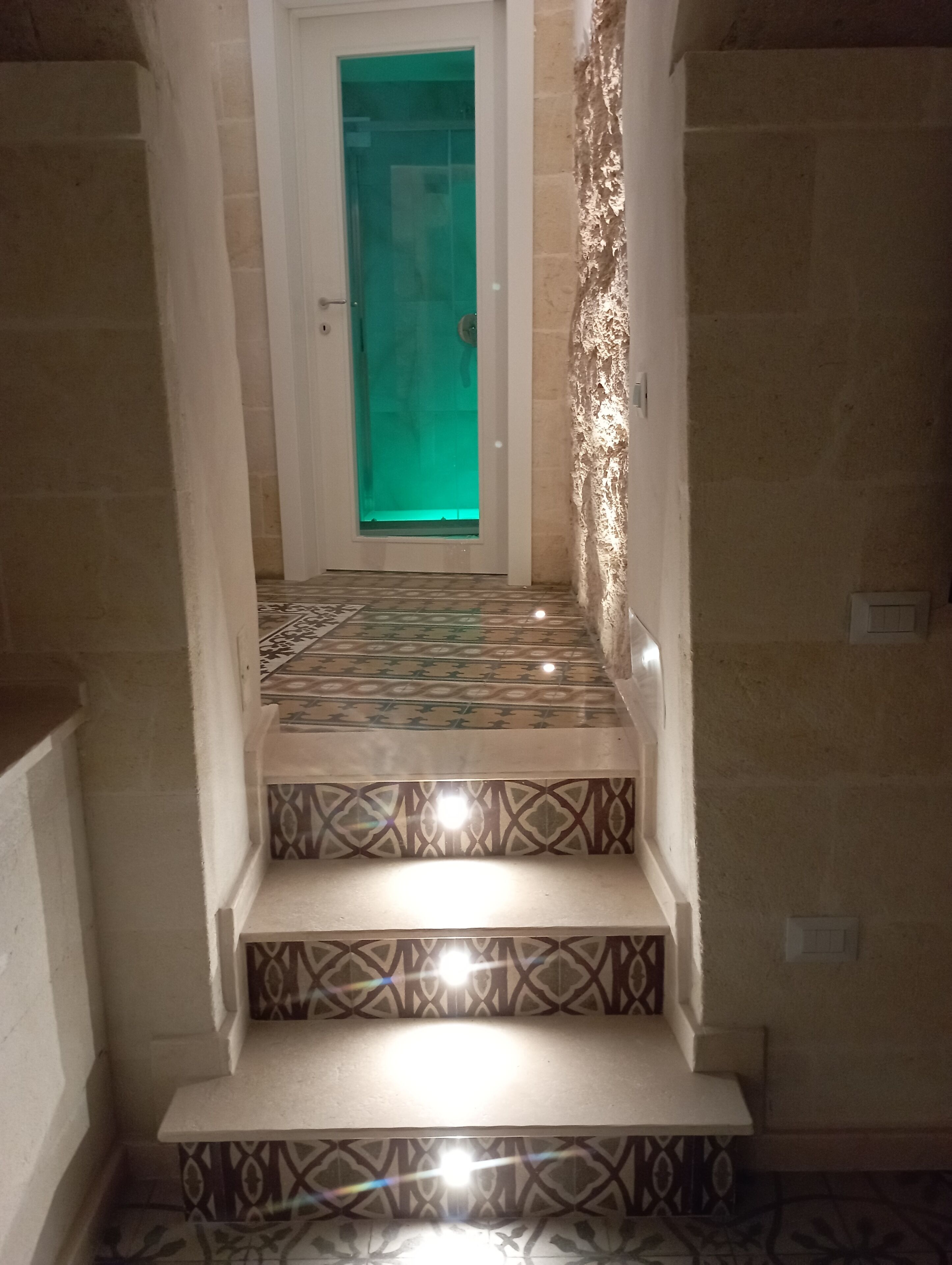 Shower, hydromassage showerhead, hair dryer, bathrobes