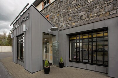 Killarney Court Hotel