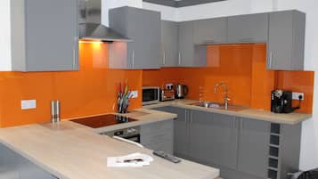 Superior Double Room, Ensuite (With TV) | Lounge